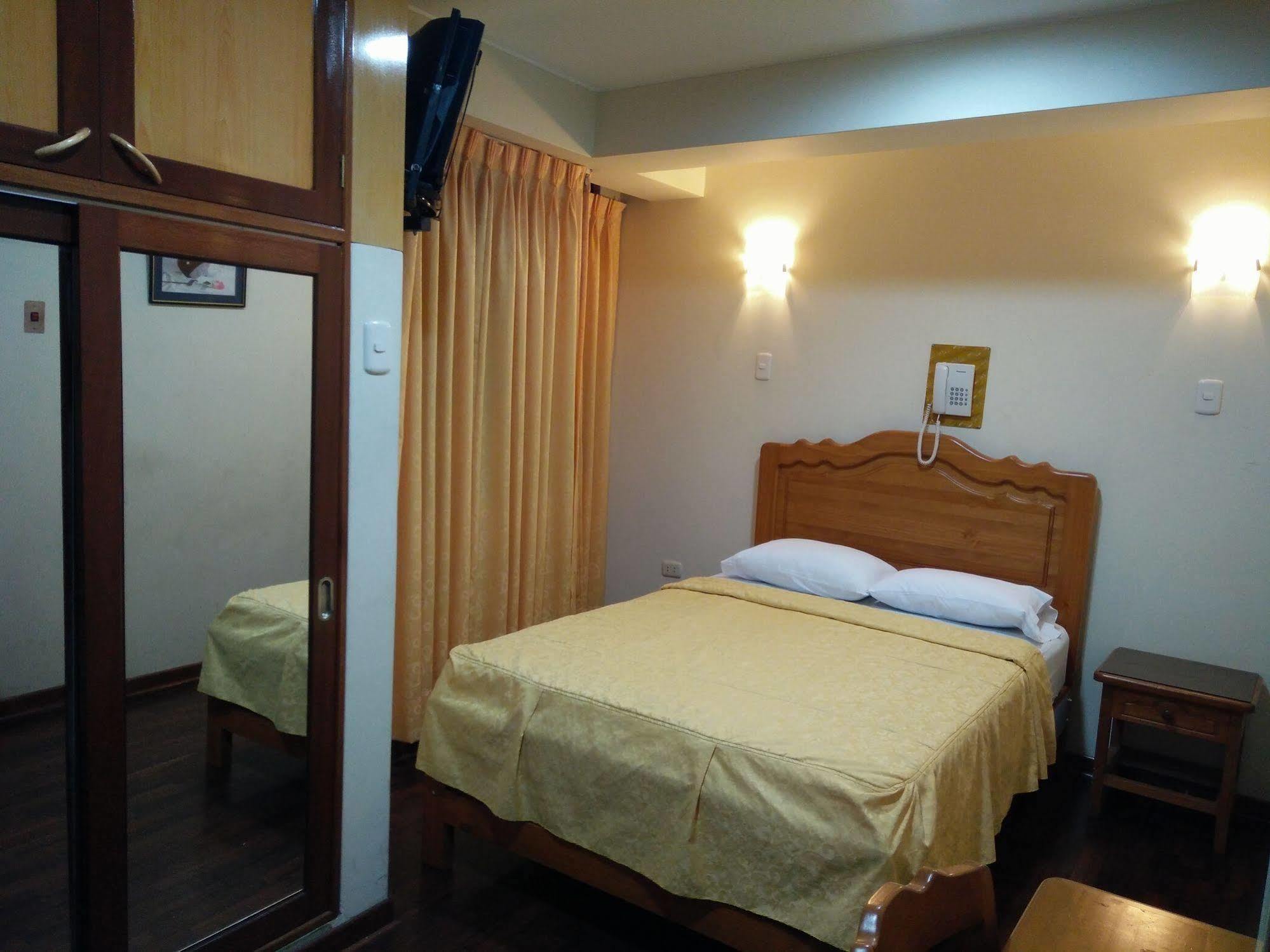 לימה Hotel Panamericano מראה חיצוני תמונה